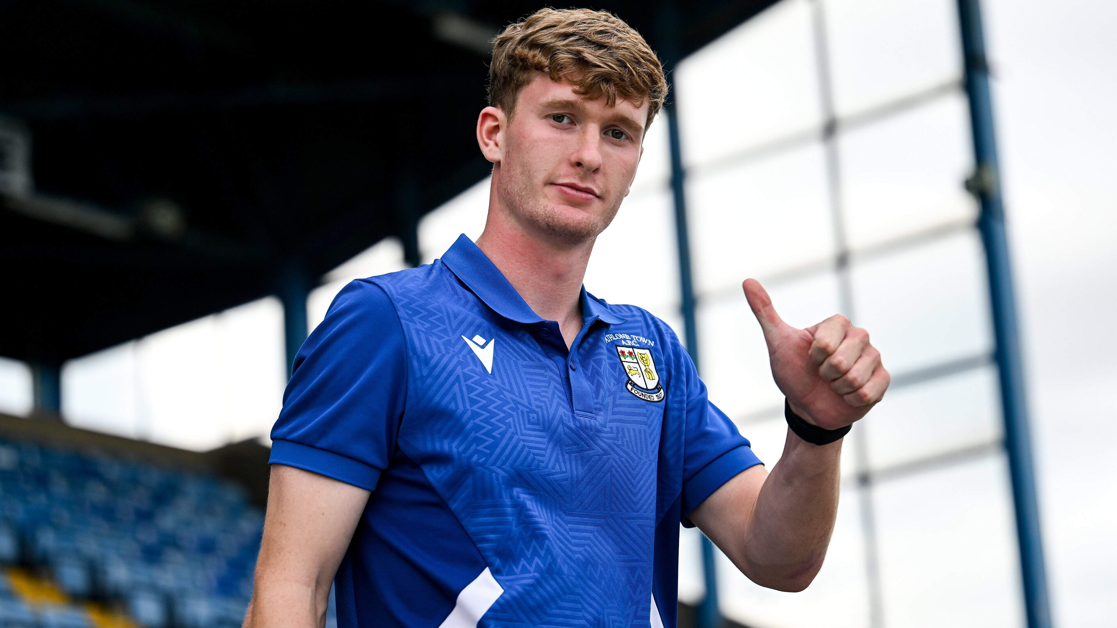 Galway academy graduate Cillian Tollett (18) signs for Serie A side Bologna